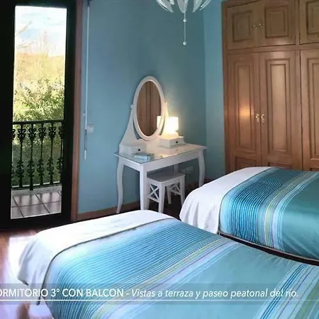 Casa La Vina, *