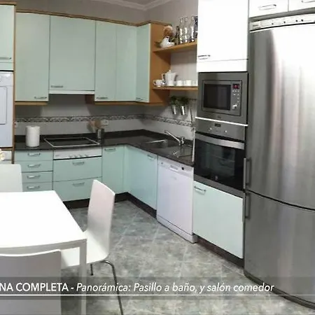 Villa Casa La Vina, *