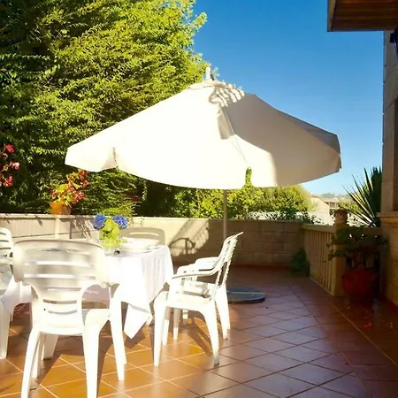 Casa La Vina, Villa *